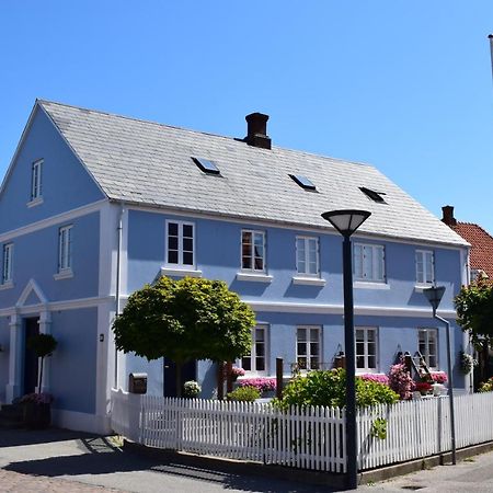 Det Bla Gaestehus Фанё Экстерьер фото